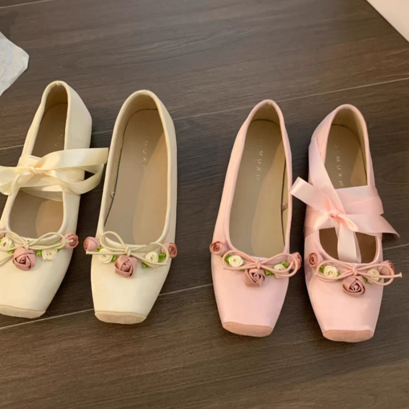 Embroidery Design - Mulheres apartamentos arco marie janes sapatos