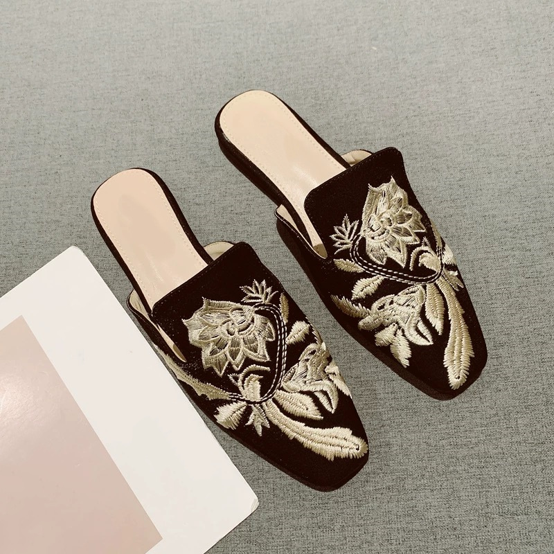 Novos Sapatos Femininos 2026:  - Embroidery Design avaliação e preço
