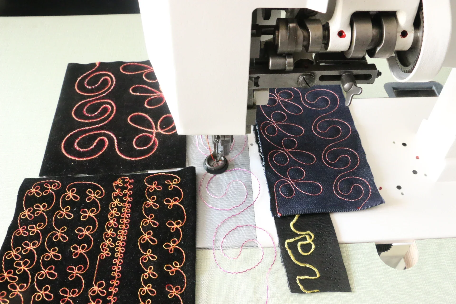 Máquina de bordar zig-zag de p - Embroidery Zig Zag Stitch avaliação e preço