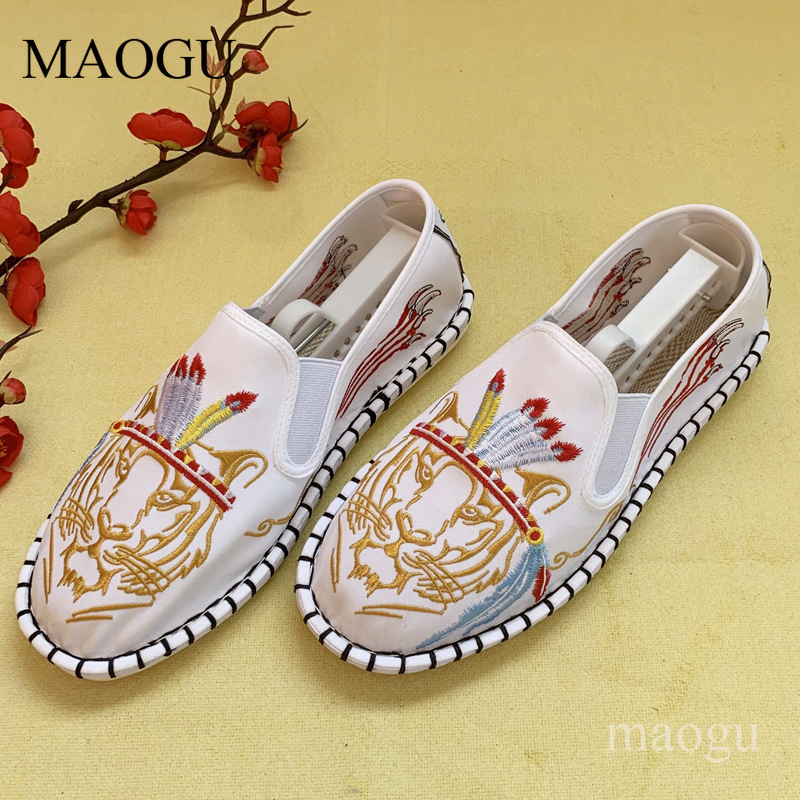 Sapatos Slip-On Unissex Estilo - Embroidery Fabric avaliação e preço