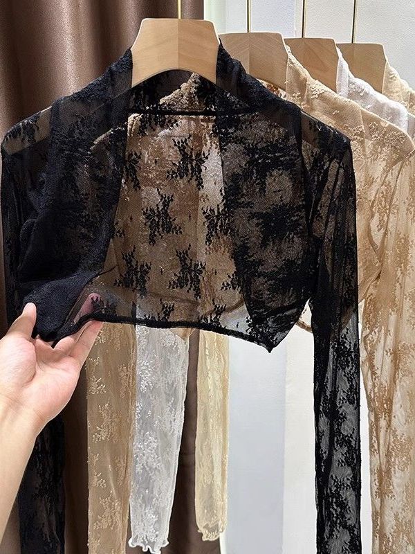 Novo Cardigã Curto de Renda Bo - Embroidery Cardigan avaliação e preço