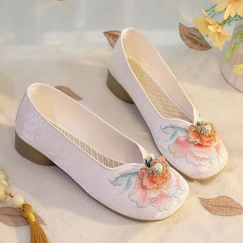 Sapatos femininos de tecido bo - Embroidery Fabric avaliação e preço