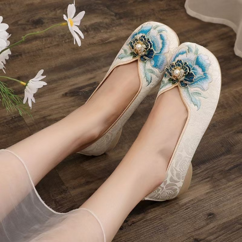Sapatos femininos de tecido bo - Embroidery Fabric avaliação e preço
